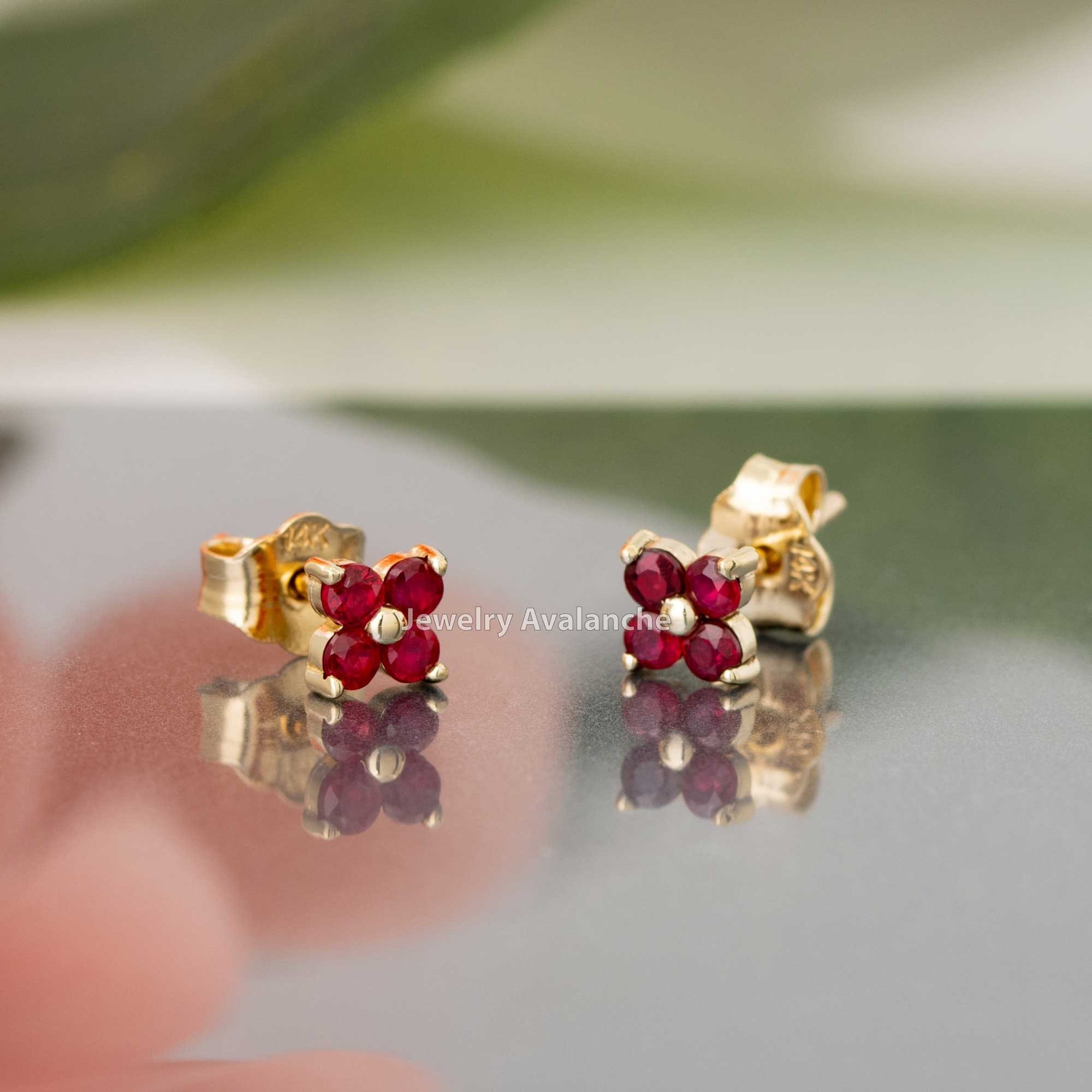 2.60 CT 6mm 14K SOLID YELLOW GOLD PRINCESS CUT RUBY STUD PUSH BACK