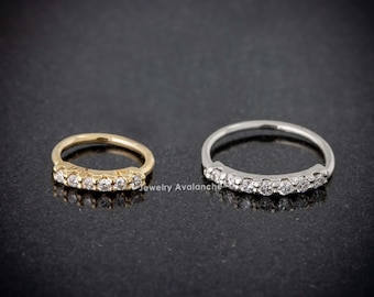0.06ct - 0.07ct Diamond Nose Hoop, Solid 14kt Yellow Gold Nose Ring, 20G (0.8mm) Nose Hoop Ring, Cartilage Helix Ring, Tragus Ring 6mm-8mm