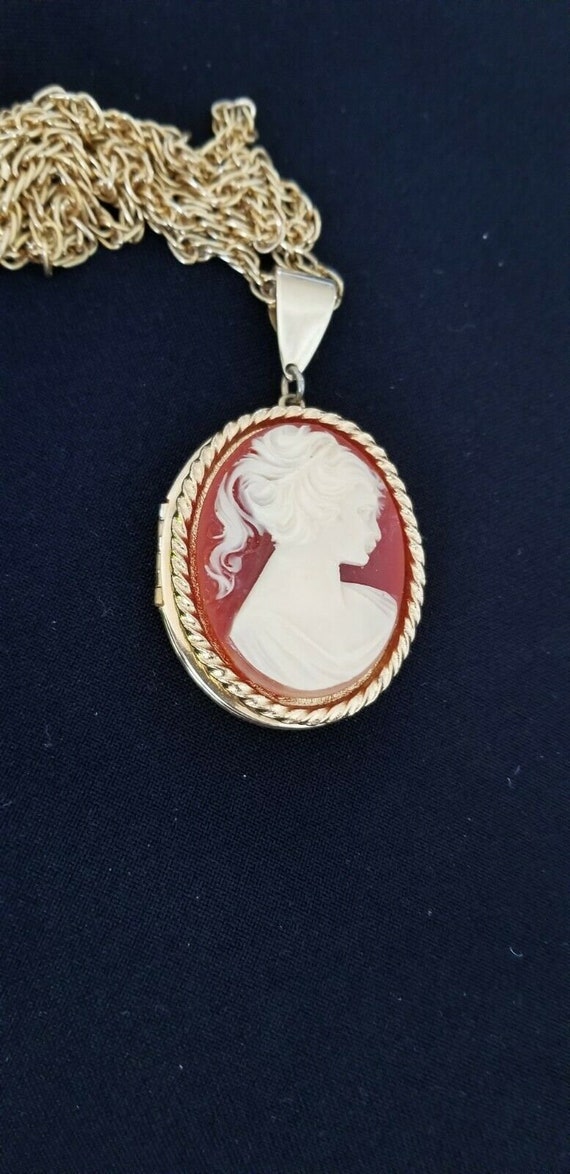 Vintage Extra Large 2 x 1.5 Inches Oval Resin Cameo Locket | Etsy