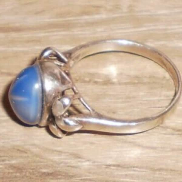 Vintage Light Blue Cat's Eye And Sterling Size 7 Ring, Mother's Day Ring, Sterling Petals On Side,Gift, Pics