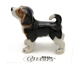 BEAGLE DOG Miniature Porcelain Figurine