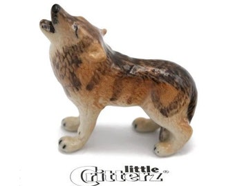 HOWLING WOLF Miniature Porcelain Figurine