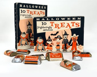 Printable Retro 60s Style Halloween Gift Boxes with Candy Wrappers  / two 5" X 7" X 1.25" digital boxes to make for candy, cookies, treats