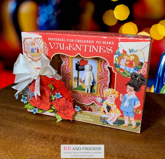 Printable Retro Christmas Santa Ornament Box / Digital 5 by 7 by 1.25 Box  for Gifts, Crafts, Diorama / DIY Vintage Tree Ornament Box 