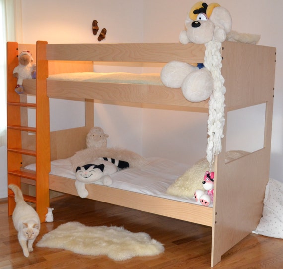 twin bunk beds