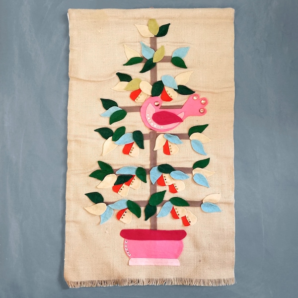 Burlap & Felt Appliqué Wall Hanging - Partridge in a Pear Tree - Vintage Holiday Decor