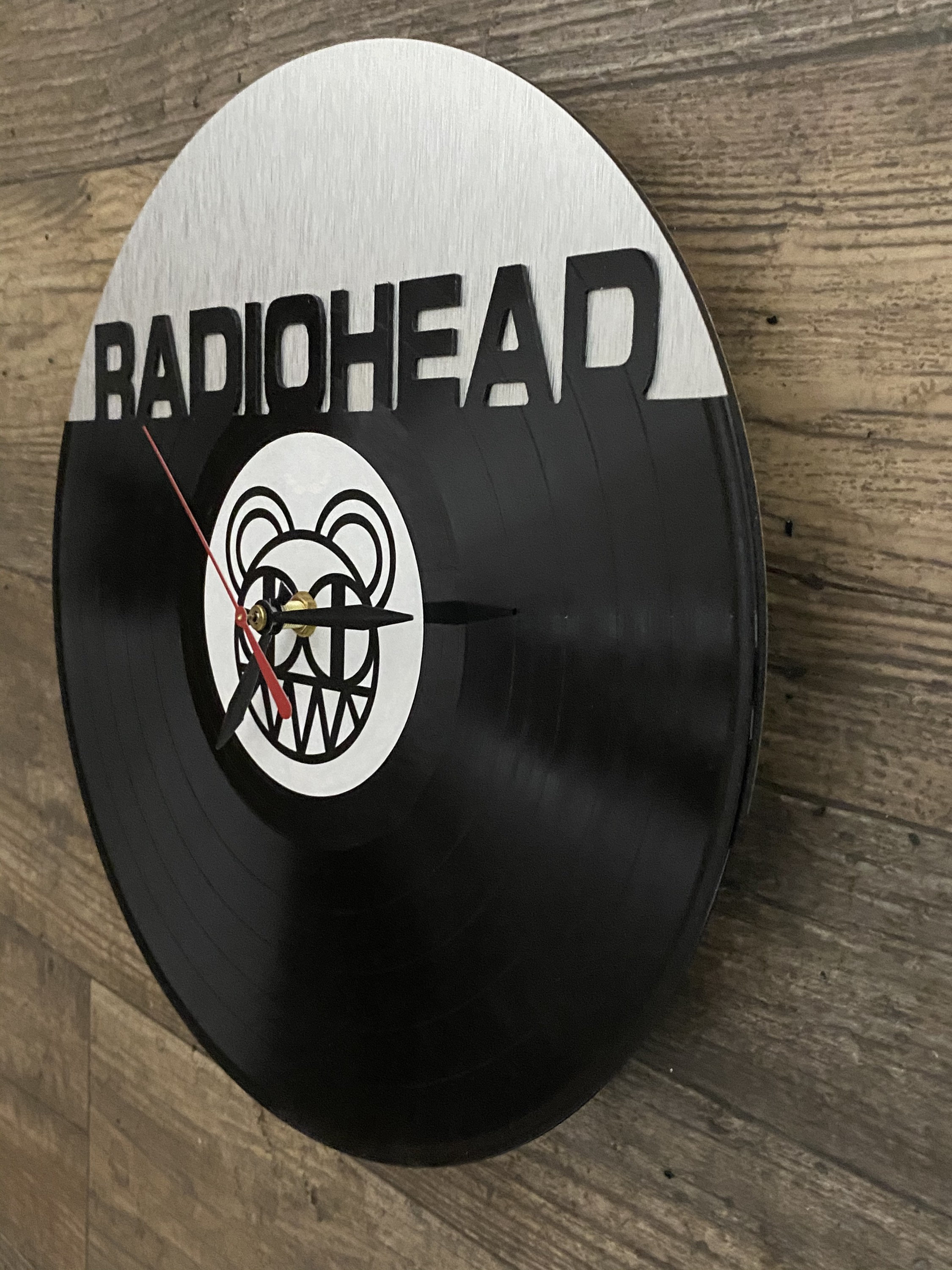Re-purposed, Recycled Vinyl Record - Radiohead Vinyl Clock - Etsy