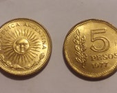 Two 5 Pesos 1977 Coins Republica Argentina - Collection - Jewelry - Free Shipping