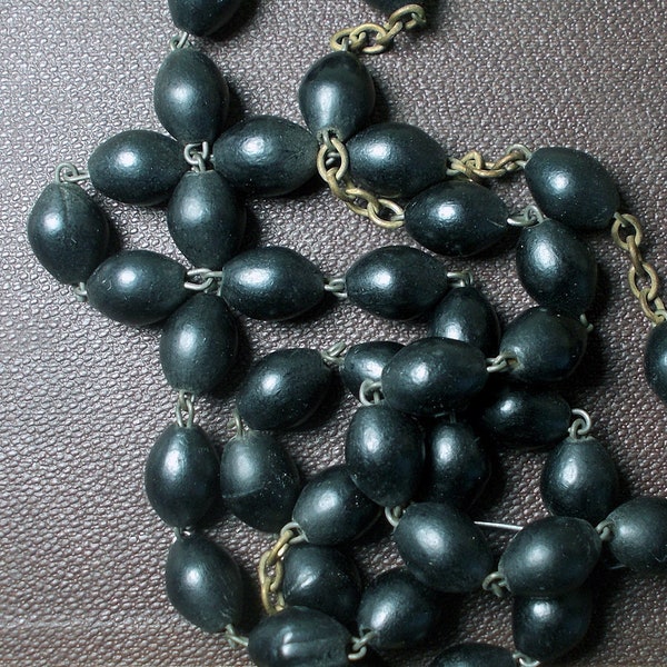 Vintage Rustic Black Italian Rosary Beads - 8 Dark Puffed Oval Beads - 13mm Organic Material - Aged Primitive Gothic Beads - Loose or Links
