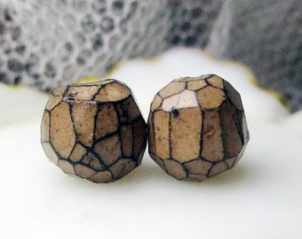 Faceted Polymer Clay Bead Pair - 2 Rustic Faceted Rounds - Primitive Khaki Caramel Brown, Subtle Metallic GOld Touches - Black Facet Edges