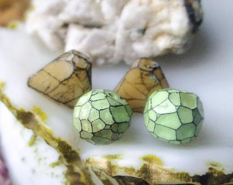 Faceted Polymer Clay Bead Set - 2 SMALL Rustic Pairs - Primitive Faceted Rounds + Faceted Pyramids - Perfect for Earrings - GLOW in the DARK