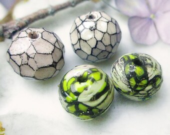 Polymer Clay Beads - 4 Rustic Beads - 2 Pairs - Primitive Rounds - Black & White Faceted - Millefiori Cane Botanical - Perfect for Earrings