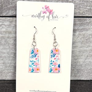 Rosa und petrol Blumen Print Ohrringe Edelstahl und Acryl