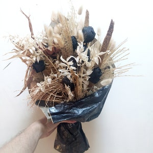 Dried Black Roses Bouquet Colored - Wedding Decoration - Rustic Bouquets - Wreaths - Anniversary - Wrapped