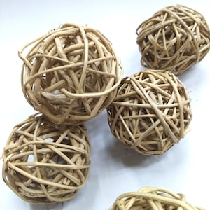 Cane Wicker Balls - White - Balinese Home Decoration -  Box OF 20