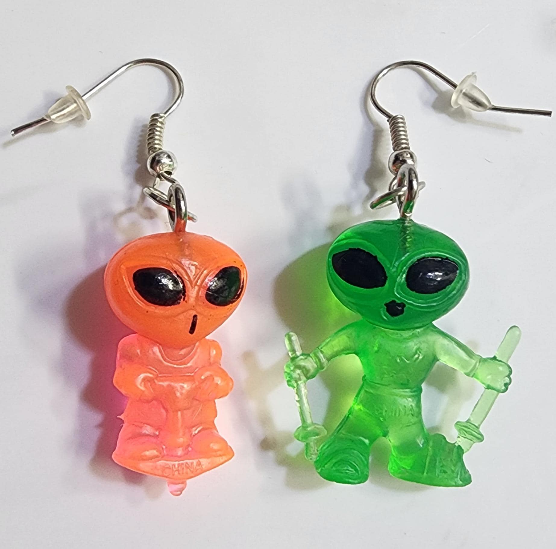 エイリアンパーティーグッズ フィギュア キーホルダー、ネックレス