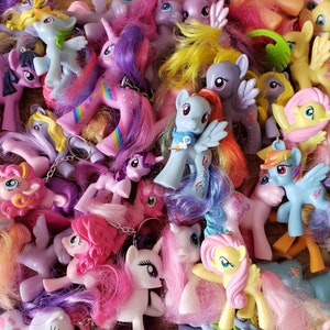 My Little Pony RANDOM Hasbro Toys or Key Chains Party Favors - Bulk Buy Wholesale Bundle