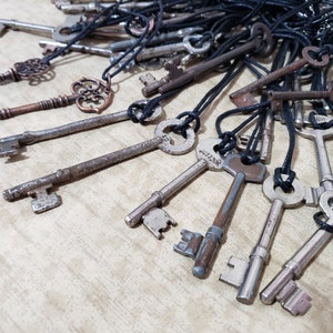 Repurposed British & Vintage-Style Jewelry Box Key Necklaces - Bulk Buy Wholesale Bundle