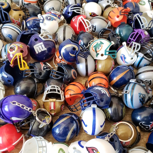 21-Piece Football DIY Keychain Set – Customizable Charms, Helmet Keychain & Funny Bag Pendants For Football Fans - View #7