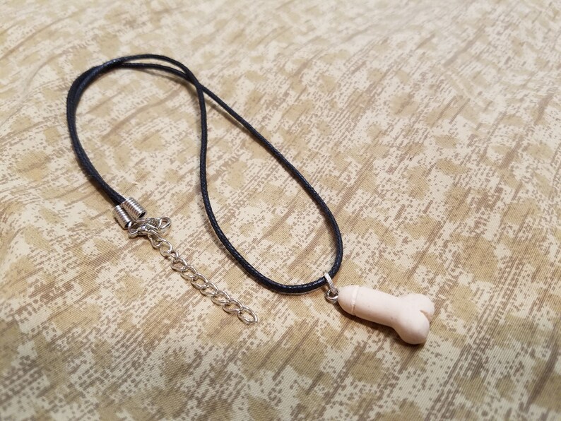 thumbnail image 2 of Brass Male Penis Simulation Chick Pendant Keychain – Funny Car Accessory Gift – Chrome Finish 2 of 6