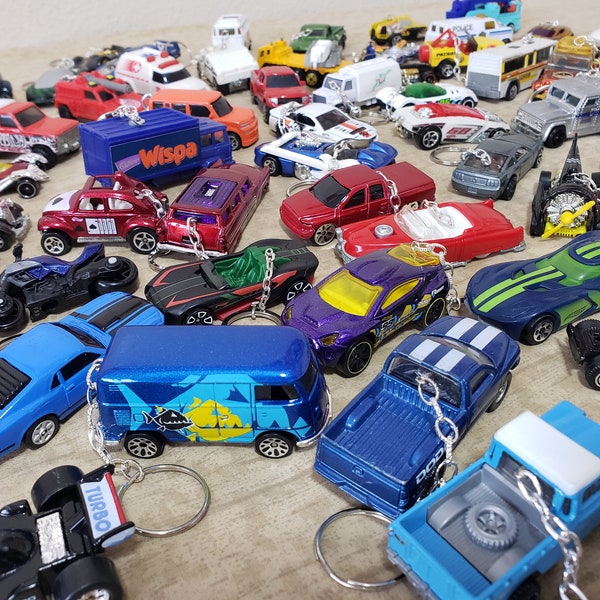 HOT WHEELS Style Porte-clés Cadeaux pour fête - Achat en gros par lot de mécanicien de voitures de camions, cadeau auto