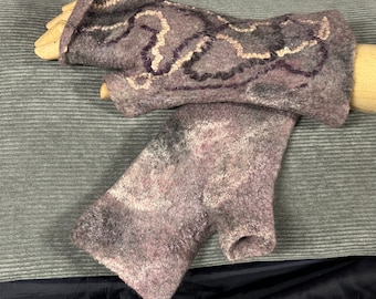 Grey pink fingerless Felted Mittens