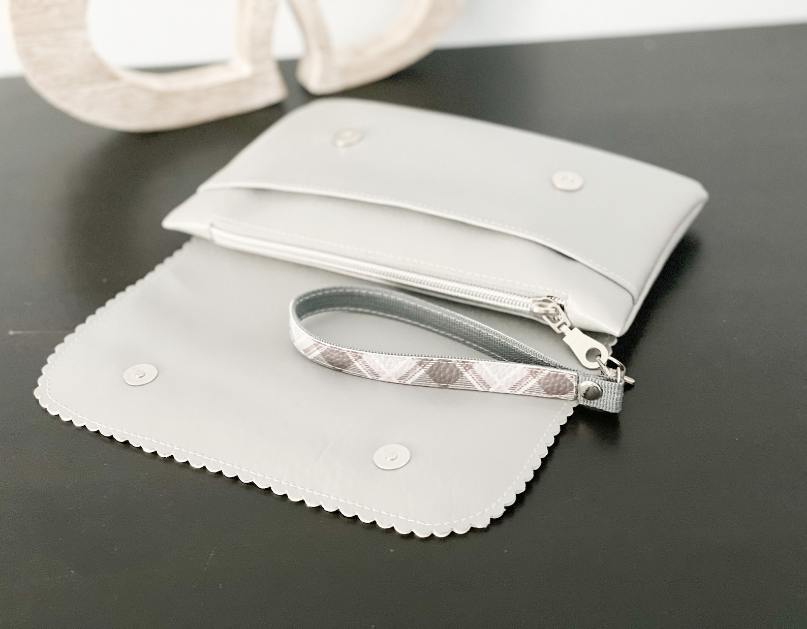 PDF Pattern Download With Video luna Wristlet - Etsy