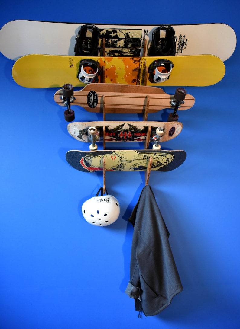 Grassracks Bamboo Snowboard Wall Rack for 4 Snowboards or Longboards Molokai Quad
