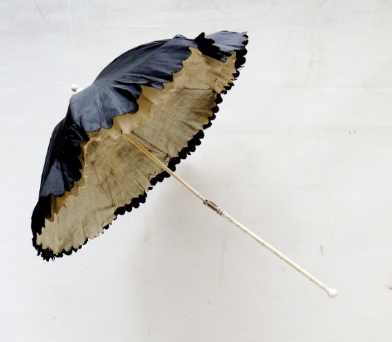 Vintage Folding Parasol