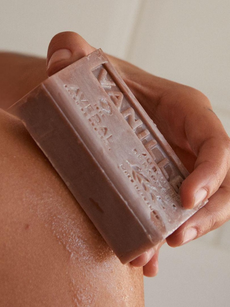 Vanilla bar soap made with organic olive oil - Made in France