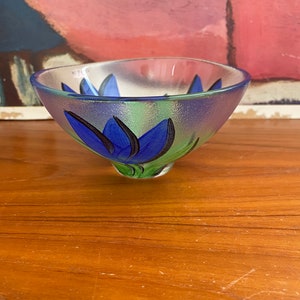 Small Sweden Kosta Boda Blue Tulip Glass Vase by Ulrica Hydman-Vallien