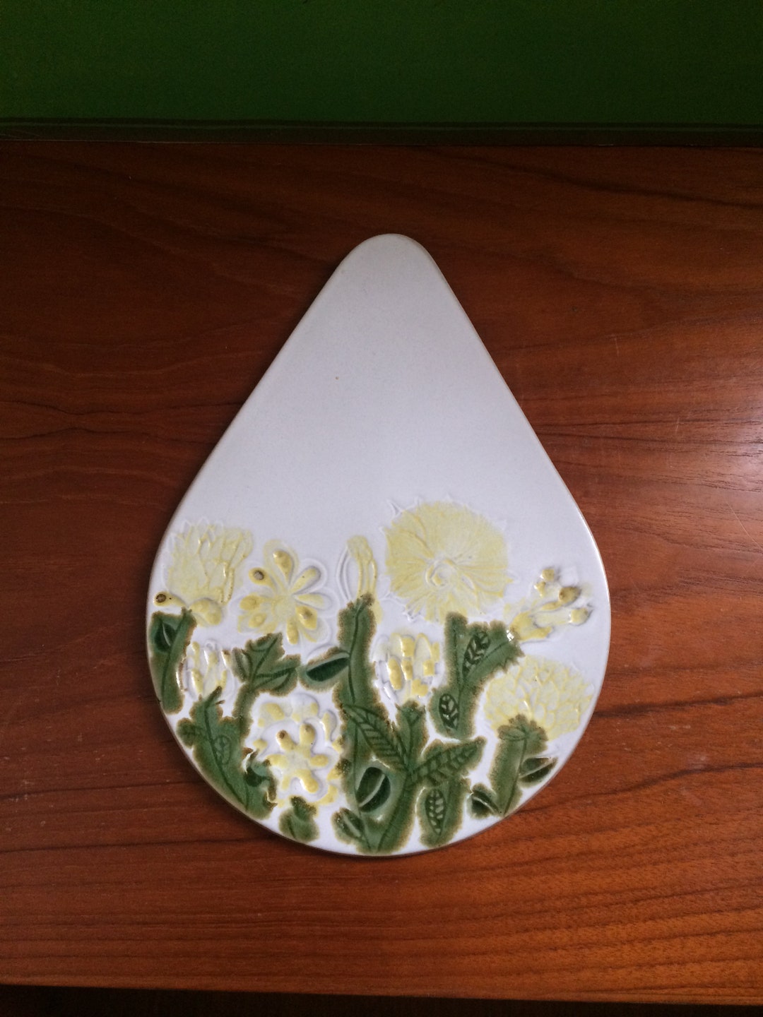 Bennington Pottery Teardrop Flower Wall Plaque Etsy