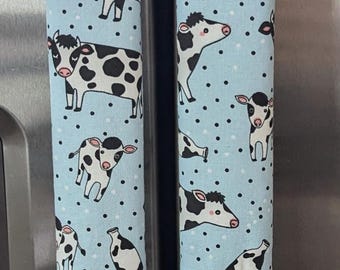 Refrigerator door handle covers (set of 2)/15.5" long/reversible/cow theme/farm animals