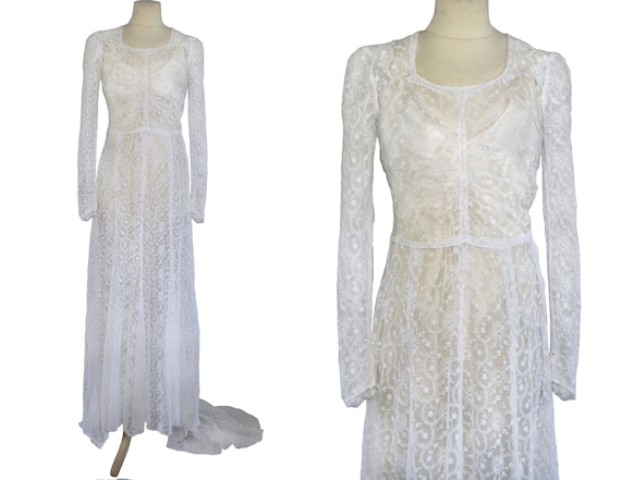 Late 1930s Embroidered Net Long Sleeved Wedding Dr