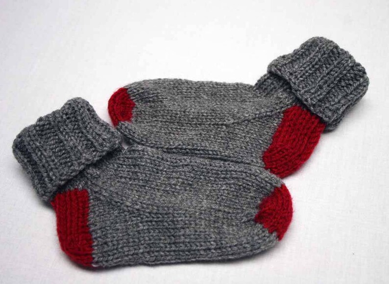 Red Grey Children Slipper Sock 2-4 Year Old Socks Stay on Sock Slippers Knit Socks Toddler Socks Child Socks Gray Sock Red Socks Red Heel