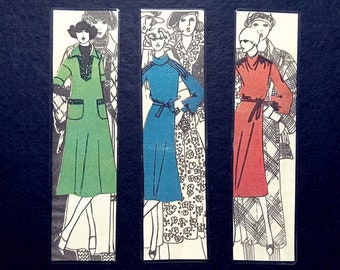 Drei Lesezeichen, Collagen, Vintage Modezeitschriften der 1960er Jahre, blaue, grüne und rote Roben. Laminiert