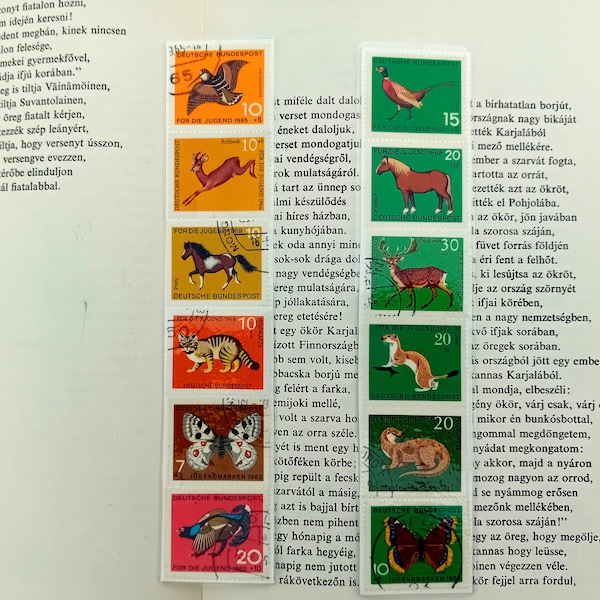 Twee bladwijzers met postzegels, dieren, vintage Duitse postzegels jaren 60, 70