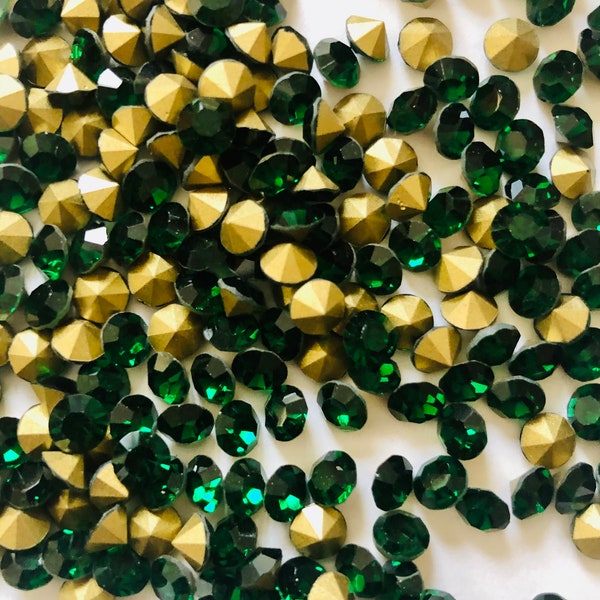 Round color pointed foiled back czech crystal rhinestone Nail Art Decoration craft DIY jewelry clothes glass Gems Deep Green