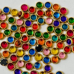 Round Flat Back Kundan Stones 4 mm - 20 grams - 250 pcs  multicolor pack  with mount for Craft, Embroidery and Jewellery Making