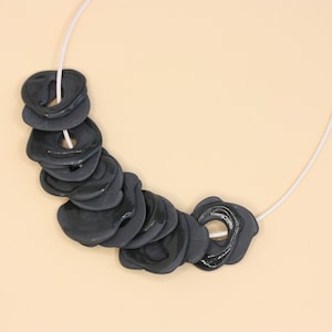 Necklace - Porcelain - black