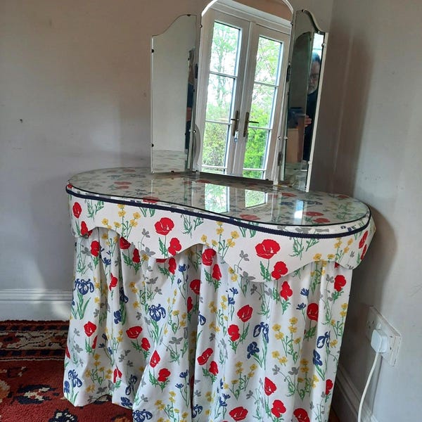 Vintage Petite Ducal Three Drawer Dressing Table With Trifold Mirror
