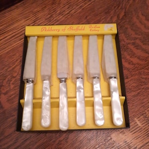 Ashberry Of Sheffield De Luxe Set di posate di 6 coltelli in scatola di presentazione Nuovo