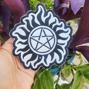 ANTI POSSESSION パッチ、アイロン接着、超自然、オカルト、おしゃれにひねった、ペンタクル、送料無料、ファンアート