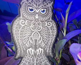 Large Owl Patch: Embroidered Applique (10 Inch) Fashionably Twisted Embroidery