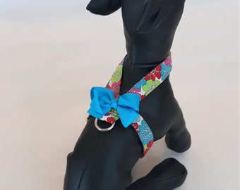 Tiny Dog Harness "Amore" with Leash Option - Floral Puppy Harness - Small Dog Harness - Teacup Harness