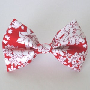 Red and White Dog Bow Tie - Cat Bowtie, Collar Add-on, Tiny Dog Collar Bow, Detachable Collar Bow, Removable Pet Bow, Collar Decoration