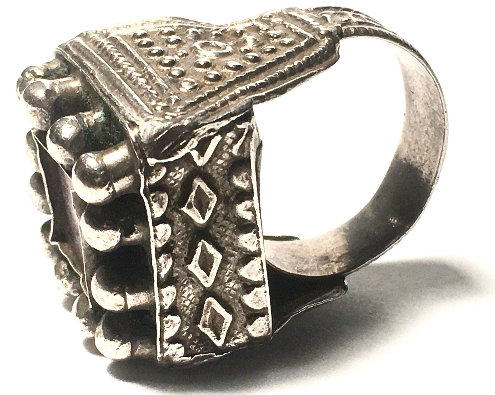 Ruby Red Ring . Old Ethnic Ring . Old Pashtun Silver Ring . | Etsy