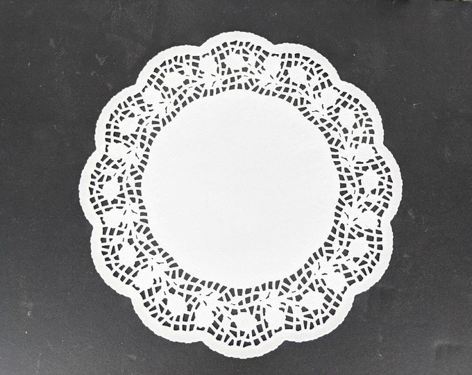 20- 10.5" white paper doilies, white round paper placemat, charger placemat, craft doilies, tea party doilie, doilie place setting