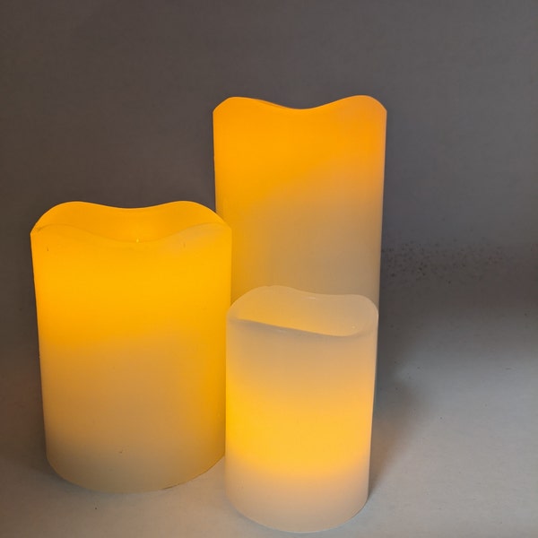 LED flameless flickering pillar candles made with real wax