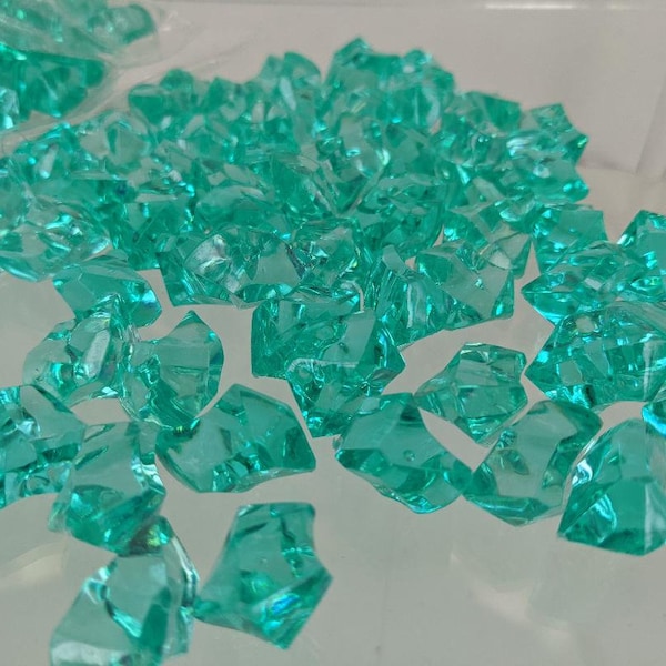 Aqua acrylic plastic rock Acrylic vase filler, diamond confetti, table scatter, acrylic gem table scatter